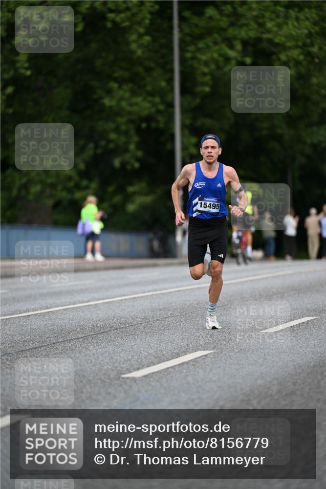 29.06.2025 - hella hamburg halbmarathon Dr. Thomas Lammeyer http://msf.ph/oto/8156779 29.06.2025 09:43:07 Kennedybrücke 34, 35, 52, 53, 54, 2659, 3720, 6530, 9255, 10650 meine-sportfotos.de