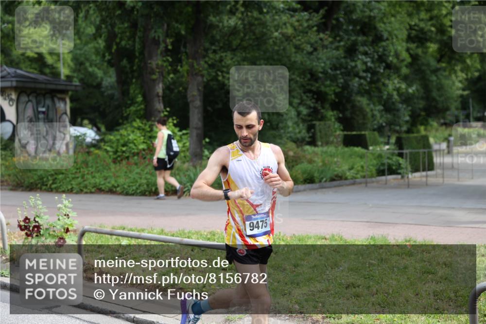 29.06.2025 - hella hamburg halbmarathon Yannick Fuchs http://msf.ph/oto/8156782 29.06.2025 10:17:49 20KM 2618, 3720, 4571, 9475, 16548, 18693 meine-sportfotos.de