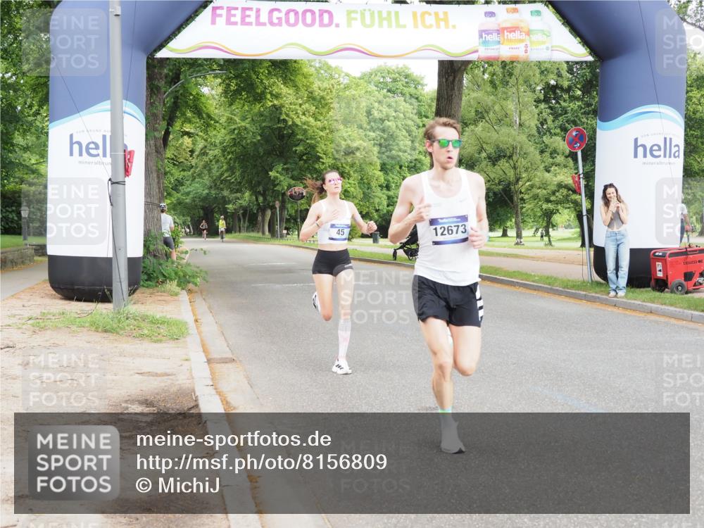 29.06.2025 - hella hamburg halbmarathon MichiJ http://msf.ph/oto/8156809 29.06.2025 10:06:47 Zwischen KM18-KM19 45, 12673 meine-sportfotos.de