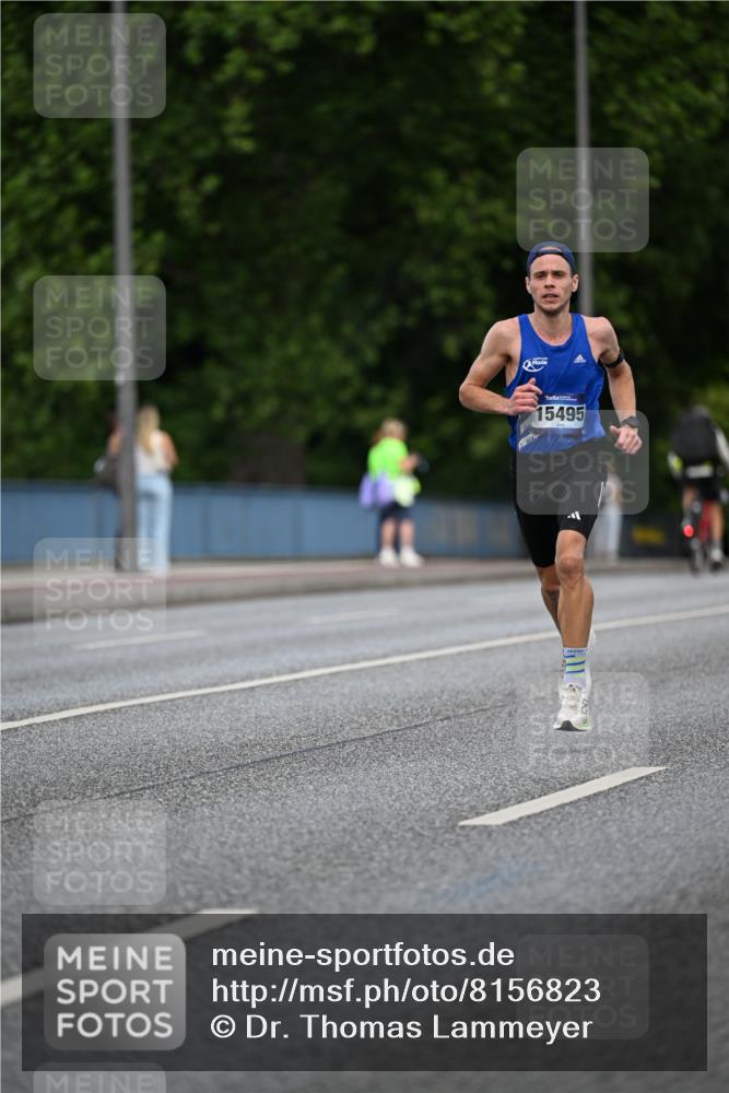 29.06.2025 - hella hamburg halbmarathon Dr. Thomas Lammeyer http://msf.ph/oto/8156823 29.06.2025 09:43:07 Kennedybrücke 34, 35, 52, 53, 54, 2659, 3720, 6530, 9255, 10650 meine-sportfotos.de