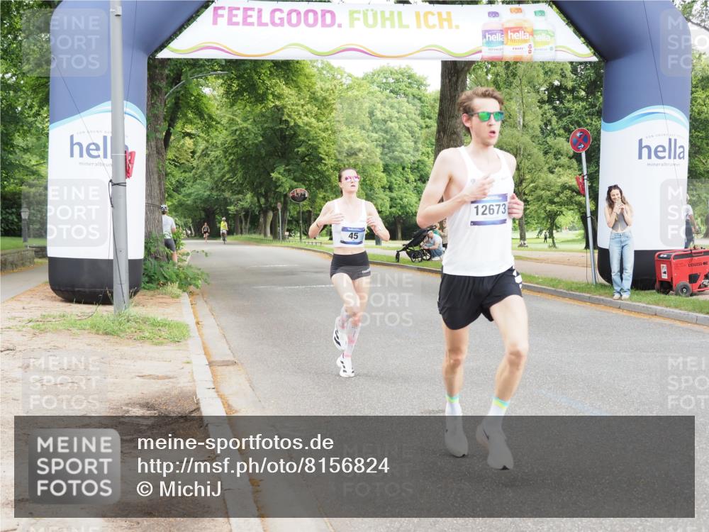 29.06.2025 - hella hamburg halbmarathon MichiJ http://msf.ph/oto/8156824 29.06.2025 10:06:47 Zwischen KM18-KM19 45, 12673 meine-sportfotos.de