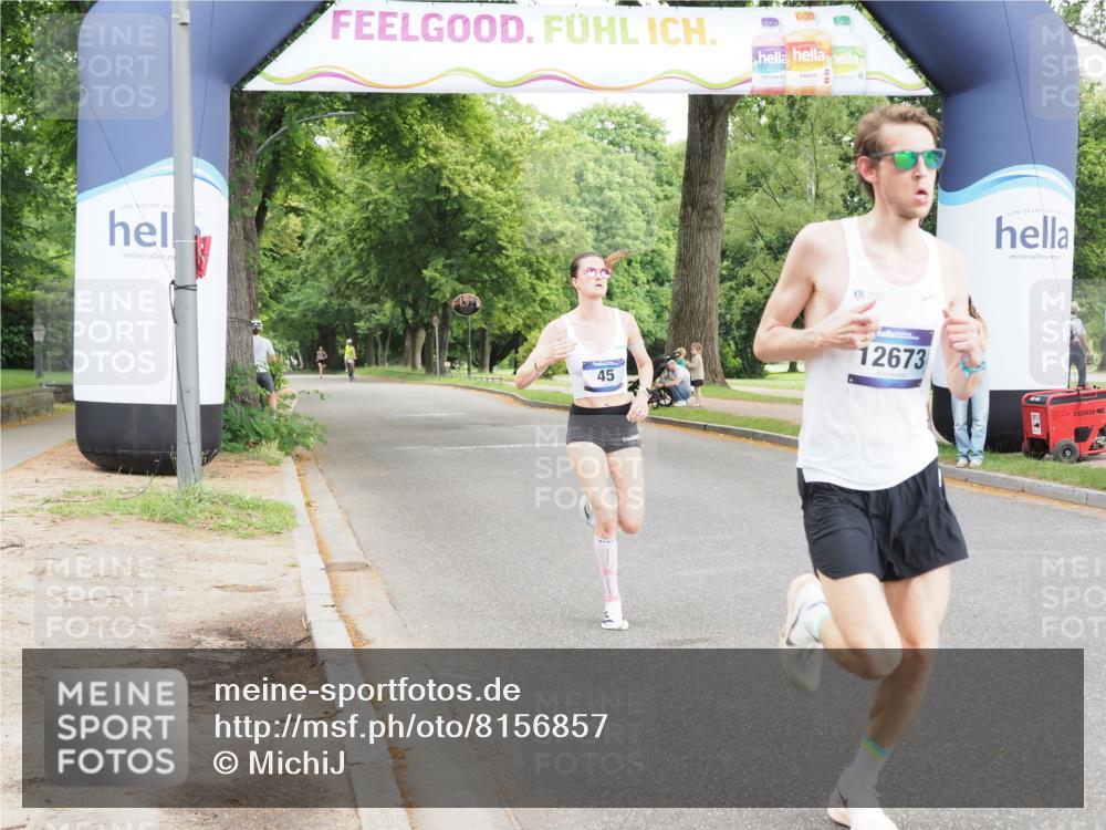 29.06.2025 - hella hamburg halbmarathon MichiJ http://msf.ph/oto/8156857 29.06.2025 10:06:47 Zwischen KM18-KM19 45, 12673 meine-sportfotos.de