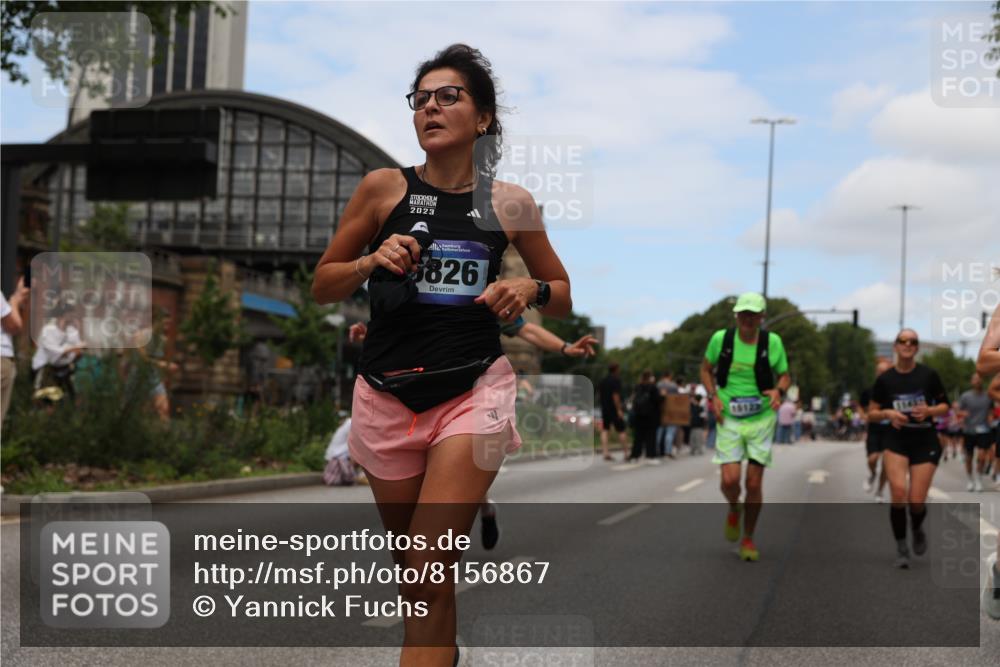 29.06.2025 - hella hamburg halbmarathon Yannick Fuchs http://msf.ph/oto/8156867 29.06.2025 11:16:33 20KM 1158, 1668, 2441, 2720, 2781, 2956, 3179, 3292, 4123, 5181, 5369, 6488, 6826, 7413, 8025, 8511, 8931, 9270, 9272, 9658, 9964, 9988, 10613, 11424, 13014, 13264, 13400, 13472, 13781, 13825, 14017, 14503, 14615, 15123, 15256, 15802, 16040, 16638, 16707, 16714, 16864, 16927, 17341, 17386, 17987, 18246, 18256, 18397, 19093 meine-sportfotos.de