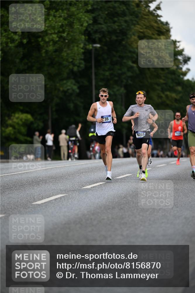 29.06.2025 - hella hamburg halbmarathon Dr. Thomas Lammeyer http://msf.ph/oto/8156870 29.06.2025 09:43:11 Kennedybrücke 34, 35, 52, 54, 2659, 3720, 6530, 9255, 10650 meine-sportfotos.de