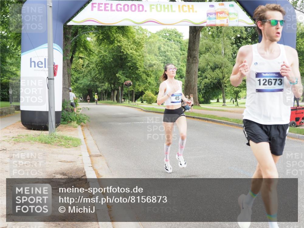 29.06.2025 - hella hamburg halbmarathon MichiJ http://msf.ph/oto/8156873 29.06.2025 10:06:47 Zwischen KM18-KM19 45, 12673 meine-sportfotos.de