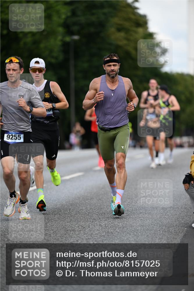 29.06.2025 - hella hamburg halbmarathon Dr. Thomas Lammeyer http://msf.ph/oto/8157025 29.06.2025 09:43:14 Kennedybrücke 34, 35, 52, 54, 2659, 3720, 6530, 9255, 9447, 10650 meine-sportfotos.de