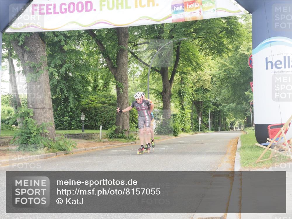 29.06.2025 - hella hamburg halbmarathon KatJ http://msf.ph/oto/8157055 29.06.2025 09:02:49 Zwischen KM18-KM19  meine-sportfotos.de