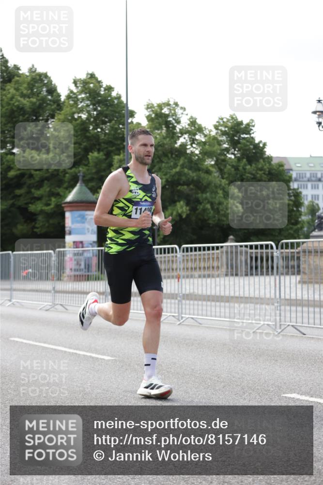 29.06.2025 - hella hamburg halbmarathon Jannik Wohlers http://msf.ph/oto/8157146 29.06.2025 09:38:01 Lombardsbrücke 4116, 11409 meine-sportfotos.de
