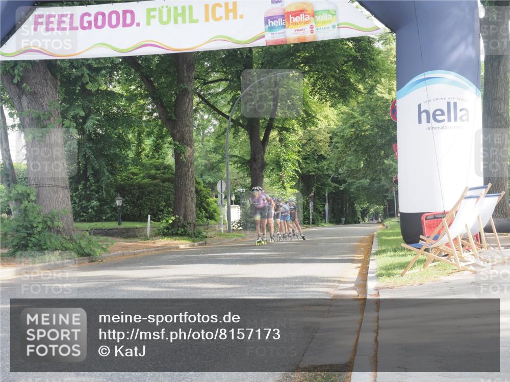 29.06.2025 - hella hamburg halbmarathon KatJ http://msf.ph/oto/8157173 29.06.2025 09:03:15 Zwischen KM18-KM19  meine-sportfotos.de