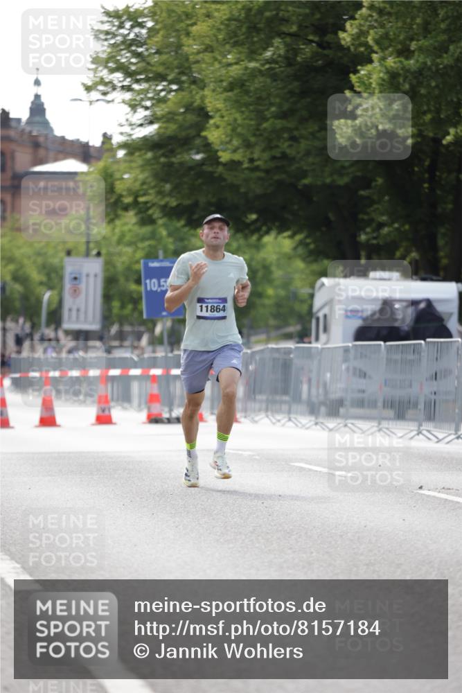 29.06.2025 - hella hamburg halbmarathon Jannik Wohlers http://msf.ph/oto/8157184 29.06.2025 09:38:03 Lombardsbrücke 4116, 11409, 11864 meine-sportfotos.de