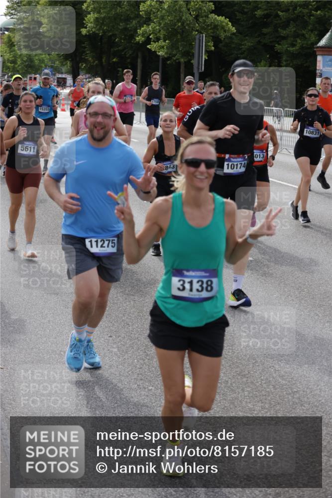 29.06.2025 - hella hamburg halbmarathon Jannik Wohlers http://msf.ph/oto/8157185 29.06.2025 10:17:26 Lombardsbrücke 1015, 1159, 1160, 1274, 1458, 1622, 1641, 1749, 1795, 2094, 2548, 3138, 3292, 5002, 5004, 5290, 5611, 5733, 7258, 7413, 8128, 8144, 8607, 8799, 9400, 9734, 9798, 9964, 10174, 10509, 10831, 11156, 11275, 11656, 11707, 11916, 12031, 12401, 12553, 12598, 12683, 12752, 13681, 13843, 14013, 14194, 14420, 14496, 14701, 14738, 14795, 14825, 15203, 15322, 15978, 16038, 16576, 16707, 16792, 17270, 17542, 17616 meine-sportfotos.de
