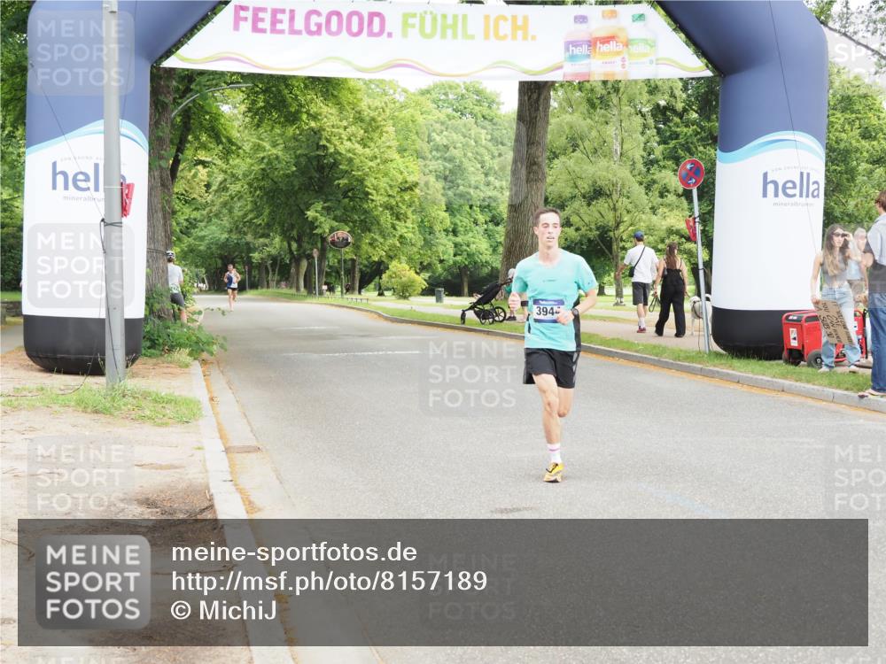 29.06.2025 - hella hamburg halbmarathon MichiJ http://msf.ph/oto/8157189 29.06.2025 10:07:18 Zwischen KM18-KM19 3944 meine-sportfotos.de