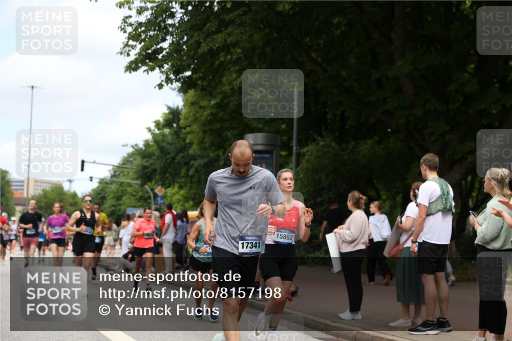 29.06.2025 - hella hamburg halbmarathon Yannick Fuchs http://msf.ph/oto/8157198 29.06.2025 11:16:38 20KM 1110, 2125, 2441, 2478, 2720, 2781, 2956, 3179, 3292, 3770, 5251, 5369, 6030, 6488, 6826, 8025, 8181, 8511, 8896, 9270, 9272, 9988, 10613, 11424, 11596, 13014, 13264, 13400, 13472, 13781, 13825, 14503, 14615, 15123, 15256, 15324, 15802, 16040, 16638, 16707, 16714, 16927, 17341, 17987, 18246, 18256, 18397, 19093 meine-sportfotos.de