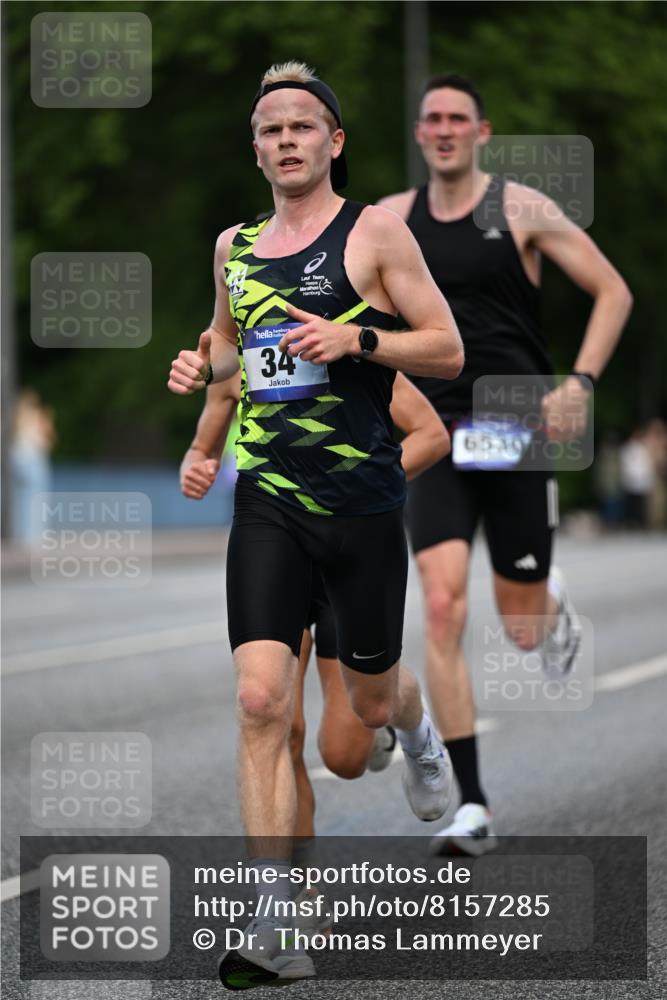 29.06.2025 - hella hamburg halbmarathon Dr. Thomas Lammeyer http://msf.ph/oto/8157285 29.06.2025 09:43:20 Kennedybrücke 34, 35, 52, 54, 6530, 9255, 9447, 10650 meine-sportfotos.de
