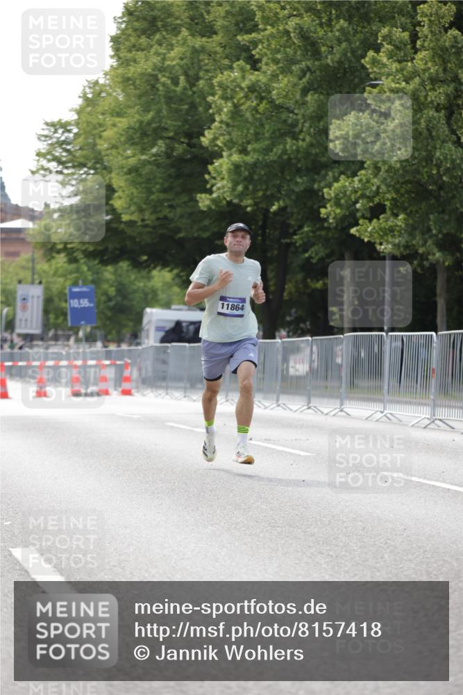 29.06.2025 - hella hamburg halbmarathon Jannik Wohlers http://msf.ph/oto/8157418 29.06.2025 09:38:04 Lombardsbrücke 4116, 11409, 11864 meine-sportfotos.de