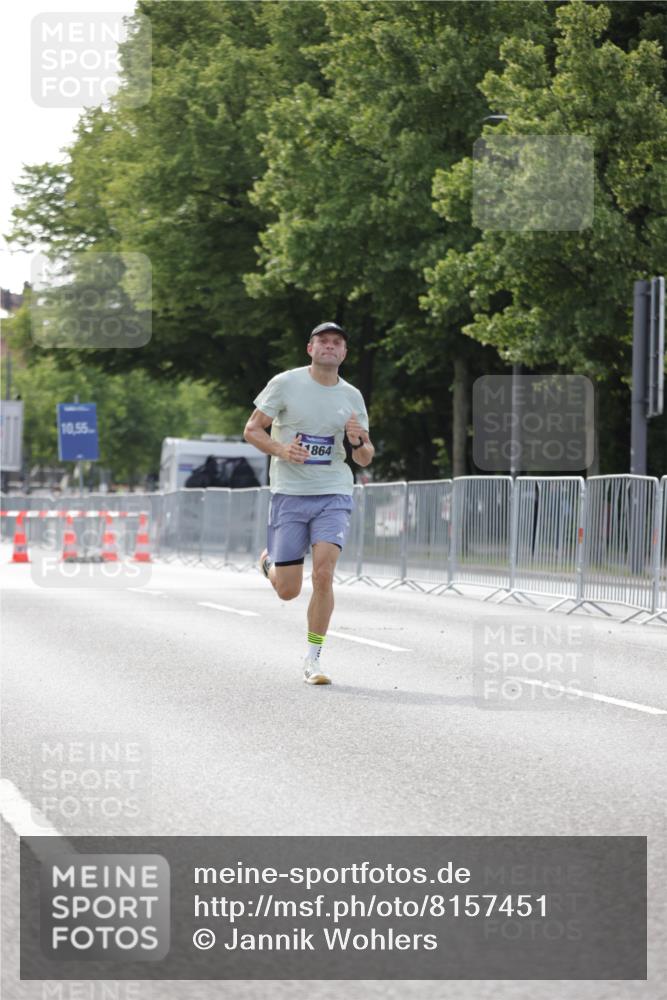 29.06.2025 - hella hamburg halbmarathon Jannik Wohlers http://msf.ph/oto/8157451 29.06.2025 09:38:04 Lombardsbrücke 4116, 11409, 11864 meine-sportfotos.de