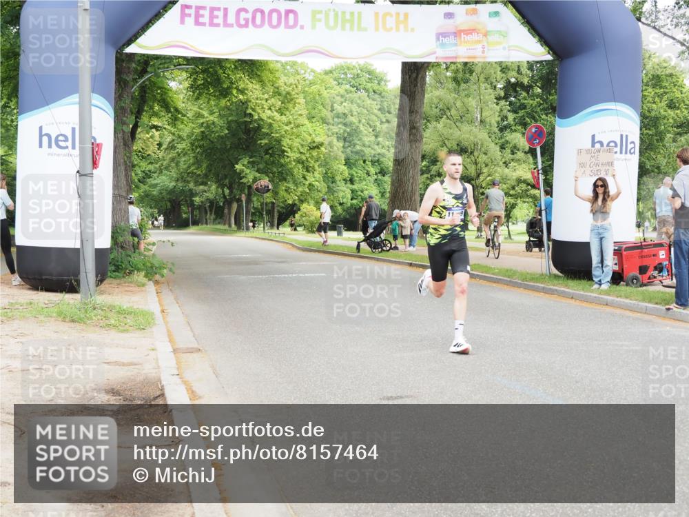 29.06.2025 - hella hamburg halbmarathon MichiJ http://msf.ph/oto/8157464 29.06.2025 10:07:32 Zwischen KM18-KM19 11409 meine-sportfotos.de