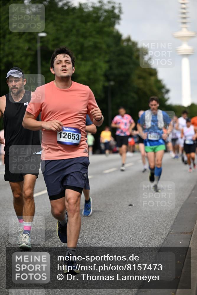 29.06.2025 - hella hamburg halbmarathon Dr. Thomas Lammeyer http://msf.ph/oto/8157473 29.06.2025 10:08:17 Kennedybrücke 1032, 1161, 1355, 1367, 1450, 2277, 2979, 3488, 4488, 4951, 5058, 5363, 5976, 6142, 6706, 6709, 7485, 8177, 8421, 8422, 8423, 8484, 9526, 9899, 10756 meine-sportfotos.de