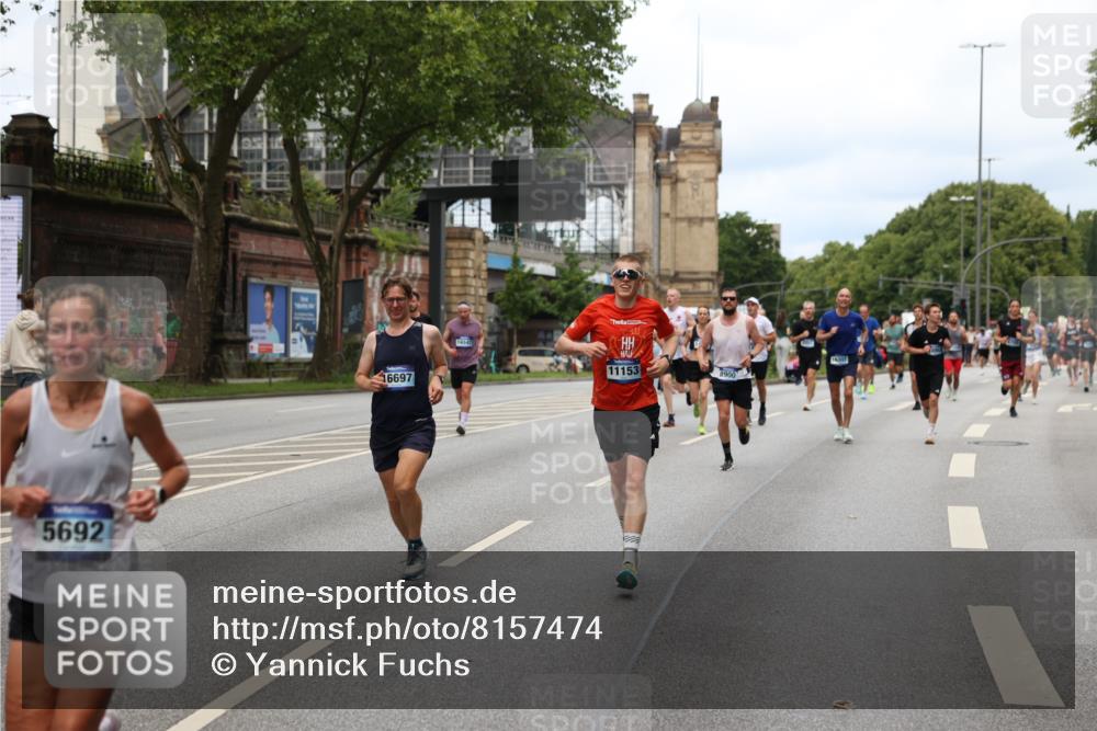 29.06.2025 - hella hamburg halbmarathon Yannick Fuchs http://msf.ph/oto/8157474 29.06.2025 10:38:28 20KM 1220, 1415, 1558, 2365, 2402, 2816, 3021, 3907, 4310, 4425, 4981, 4999, 5231, 5275, 5476, 5624, 5692, 6490, 6705, 6903, 6991, 7005, 7191, 8063, 8145, 8218, 8722, 8900, 9081, 9374, 9444, 9633, 10193, 10669, 10930, 11153, 11346, 11469, 12438, 12554, 12966, 13421, 13996, 14798, 14861, 15225, 15233, 15280, 15512, 15862, 16062, 16224, 16301, 16316, 16547, 16549, 16893, 17251, 17376, 17729, 17748, 17912, 18942 meine-sportfotos.de
