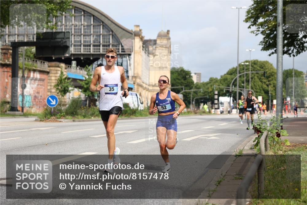 29.06.2025 - hella hamburg halbmarathon Yannick Fuchs http://msf.ph/oto/8157478 29.06.2025 10:18:29 20KM 35, 52, 4128, 7862, 9151, 11624, 16169, 17771, 18328, 18930 meine-sportfotos.de