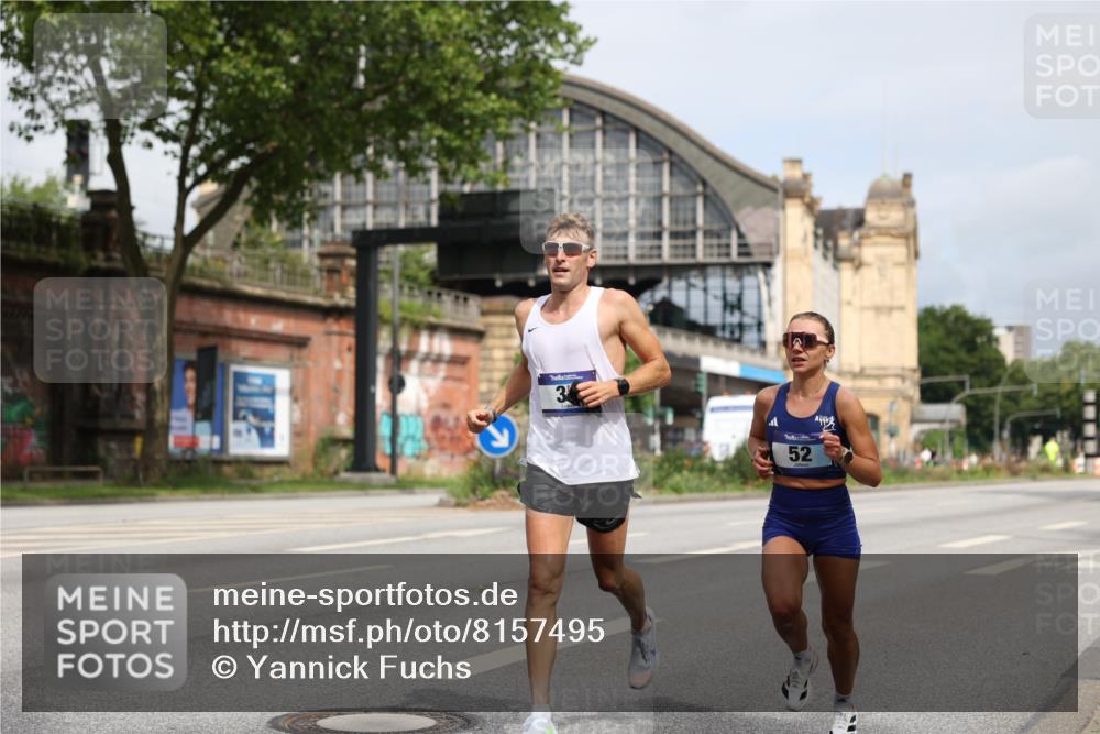 29.06.2025 - hella hamburg halbmarathon Yannick Fuchs http://msf.ph/oto/8157495 29.06.2025 10:18:30 20KM 35, 52, 4128, 7862, 9151, 11624, 16169, 17771, 18328, 18930 meine-sportfotos.de