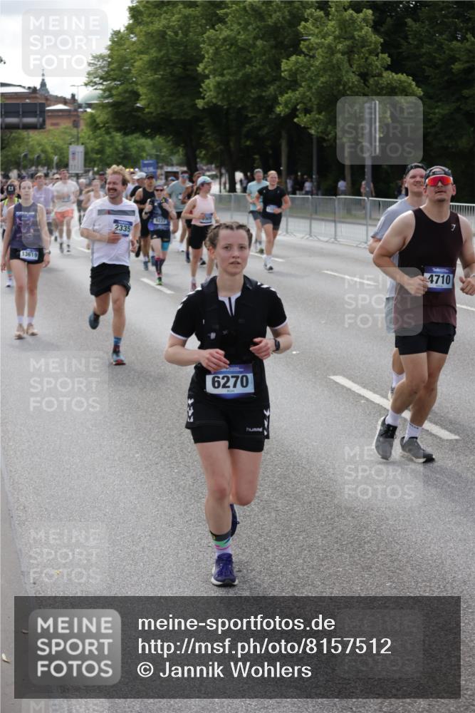 29.06.2025 - hella hamburg halbmarathon Jannik Wohlers http://msf.ph/oto/8157512 29.06.2025 10:17:54 Lombardsbrücke 1325, 1554, 1982, 2087, 2335, 2634, 3125, 3321, 3482, 3977, 4710, 4738, 4804, 5909, 6270, 6332, 8067, 9222, 9834, 9844, 10659, 10908, 10946, 11450, 11949, 12274, 12498, 12939, 13341, 13370, 13619, 13933, 14320, 14770, 15182, 15183, 15343, 15393, 16109, 16828, 16829, 16833, 17283, 17876, 18145, 18677, 18697, 18807, 18825 meine-sportfotos.de