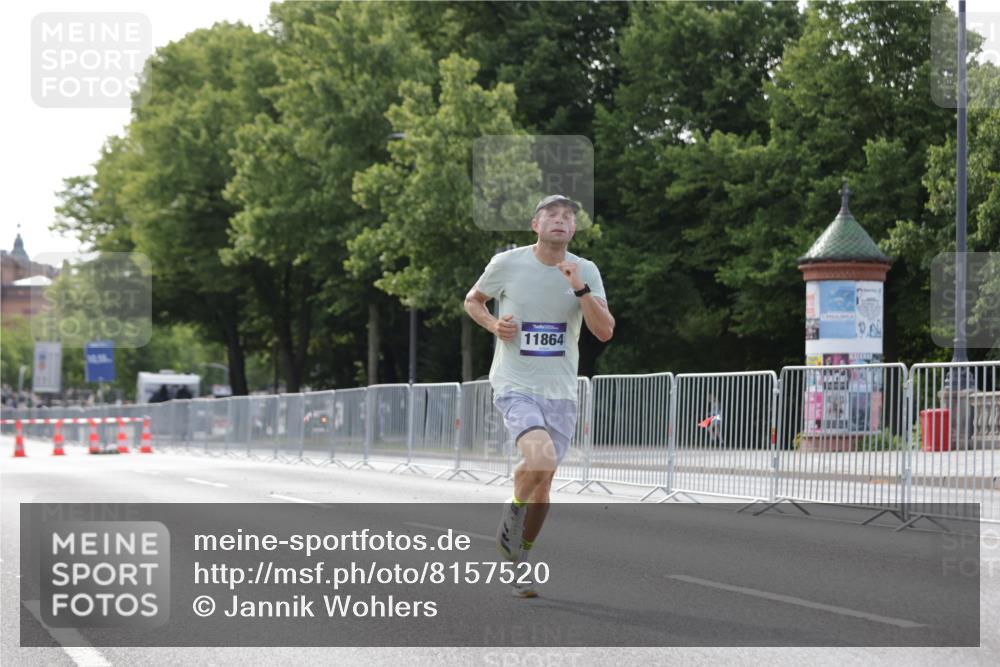 29.06.2025 - hella hamburg halbmarathon Jannik Wohlers http://msf.ph/oto/8157520 29.06.2025 09:38:06 Lombardsbrücke 4116, 11409, 11864 meine-sportfotos.de