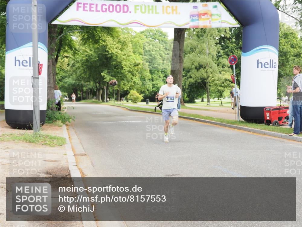 29.06.2025 - hella hamburg halbmarathon MichiJ http://msf.ph/oto/8157553 29.06.2025 10:07:56 Zwischen KM18-KM19  meine-sportfotos.de