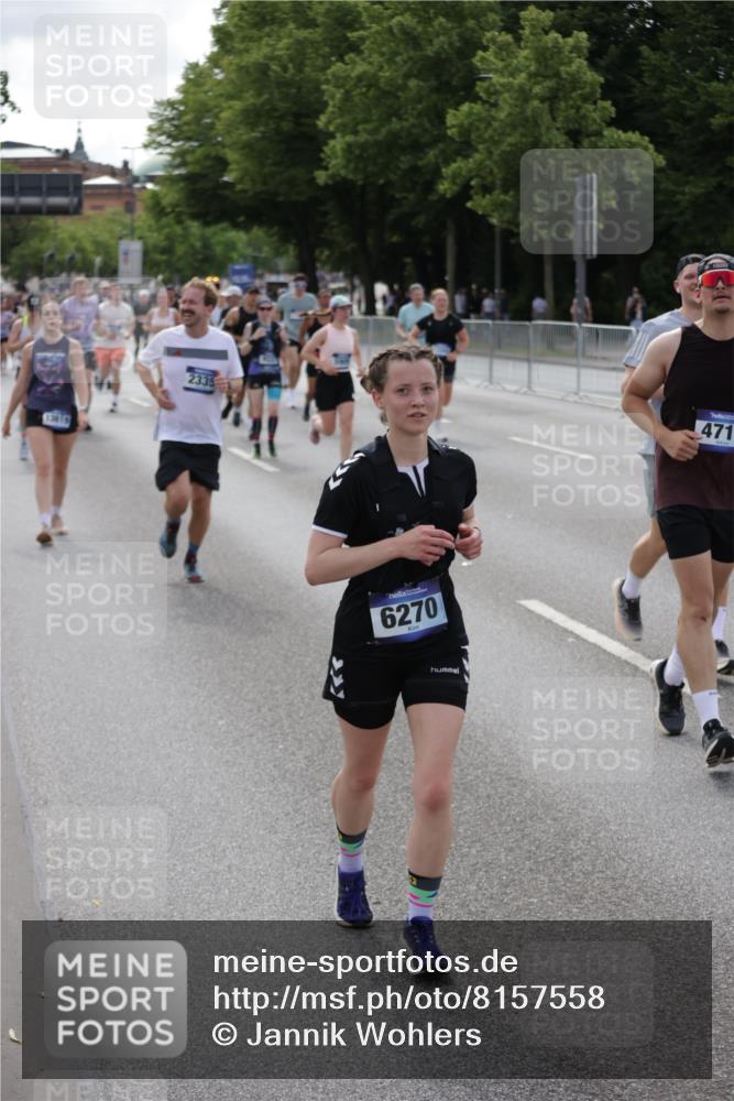 29.06.2025 - hella hamburg halbmarathon Jannik Wohlers http://msf.ph/oto/8157558 29.06.2025 10:17:54 Lombardsbrücke 1325, 1554, 1982, 2087, 2335, 2634, 3125, 3321, 3482, 3977, 4710, 4738, 4804, 5909, 6270, 6332, 8067, 9222, 9834, 9844, 10659, 10908, 10946, 11450, 11949, 12274, 12498, 12939, 13341, 13370, 13619, 13933, 14320, 14770, 15182, 15183, 15343, 15393, 16109, 16828, 16829, 16833, 17283, 17876, 18145, 18677, 18697, 18807, 18825 meine-sportfotos.de