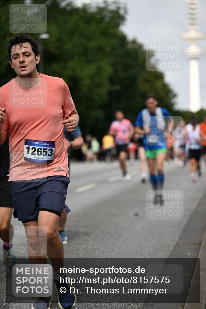 29.06.2025 - hella hamburg halbmarathon Dr. Thomas Lammeyer http://msf.ph/oto/8157575 29.06.2025 10:08:17 Kennedybrücke 1032, 1161, 1355, 1367, 1450, 2277, 2979, 3488, 4488, 4951, 5058, 5363, 5976, 6142, 6706, 6709, 7485, 8177, 8421, 8422, 8423, 8484, 9526, 9899, 10756 meine-sportfotos.de