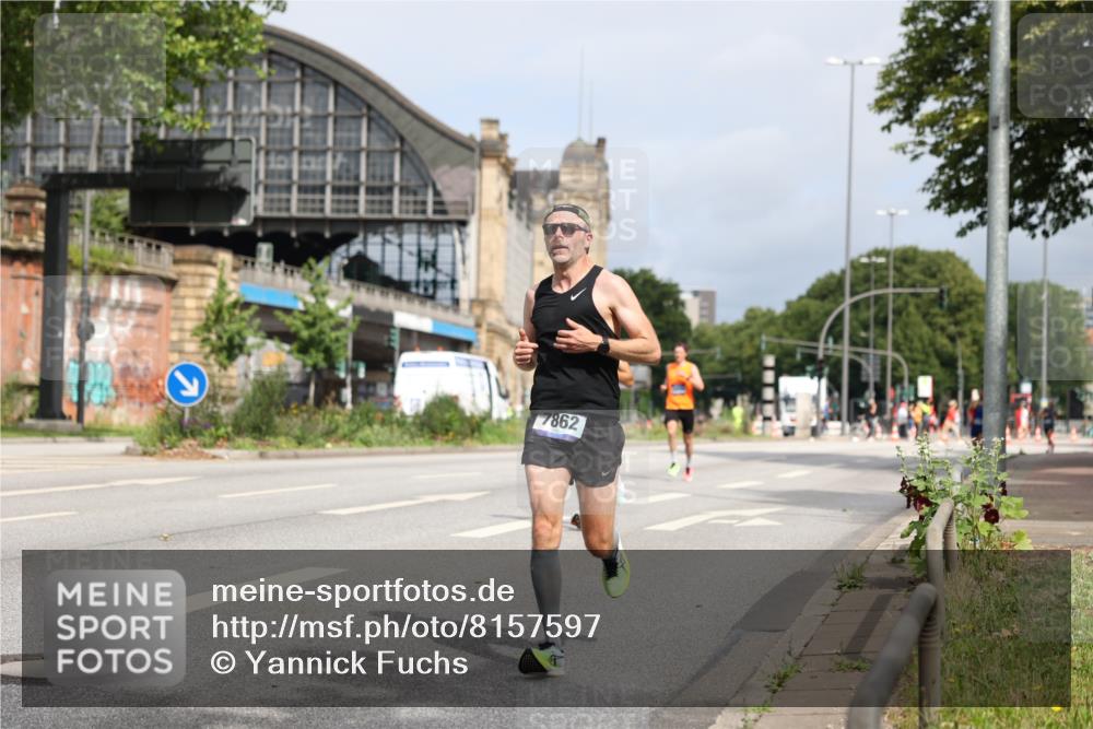 29.06.2025 - hella hamburg halbmarathon Yannick Fuchs http://msf.ph/oto/8157597 29.06.2025 10:18:34 20KM 35, 52, 7834, 7862, 9151, 16169, 17771, 18328, 18930 meine-sportfotos.de
