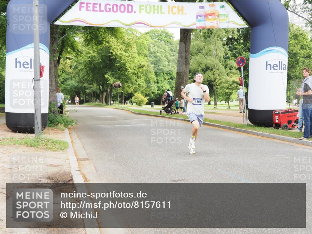 29.06.2025 - hella hamburg halbmarathon MichiJ http://msf.ph/oto/8157611 29.06.2025 10:07:56 Zwischen KM18-KM19  meine-sportfotos.de
