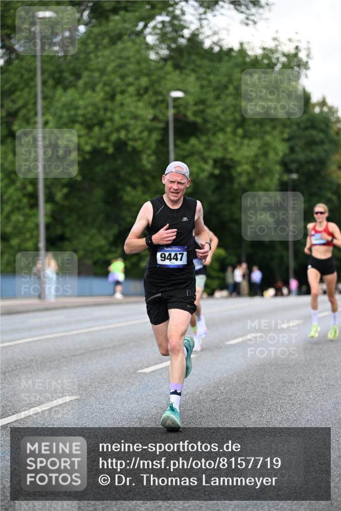 29.06.2025 - hella hamburg halbmarathon Dr. Thomas Lammeyer http://msf.ph/oto/8157719 29.06.2025 09:43:32 Kennedybrücke 34, 54, 5253, 6530, 6816, 9151, 9447, 9475 meine-sportfotos.de