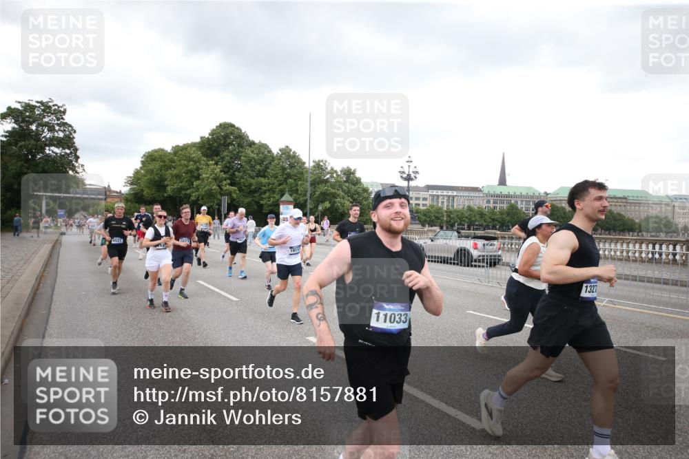 29.06.2025 - hella hamburg halbmarathon Jannik Wohlers http://msf.ph/oto/8157881 29.06.2025 10:54:20 Lombardsbrücke 1198, 2084, 2244, 2566, 2586, 2632, 4191, 4192, 5185, 5500, 5882, 5993, 6982, 7986, 8012, 8186, 9521, 10331, 10471, 11033, 11226, 11287, 11567, 11569, 12240, 12268, 12270, 12930, 13257, 13272, 13283, 13693, 13733, 13826, 13944, 13945, 14409, 14752, 15029, 15174, 15271, 15553, 15687, 15731, 16019, 16443, 16637, 16683, 17394, 18168, 18372, 19111 meine-sportfotos.de