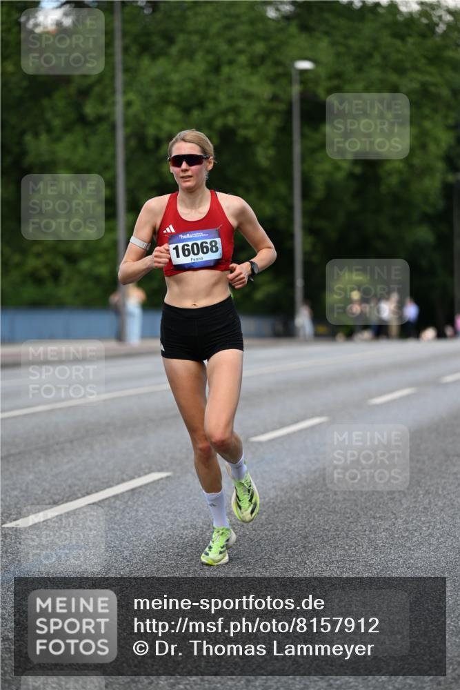 29.06.2025 - hella hamburg halbmarathon Dr. Thomas Lammeyer http://msf.ph/oto/8157912 29.06.2025 09:43:35 Kennedybrücke 5253, 6816, 9151, 9447, 9475 meine-sportfotos.de