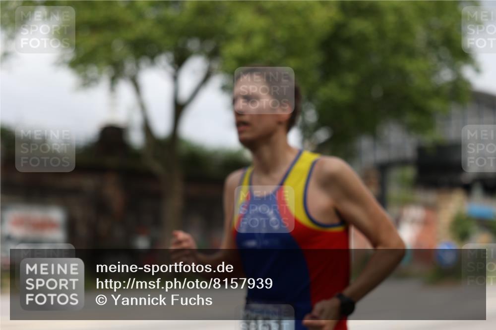 29.06.2025 - hella hamburg halbmarathon Yannick Fuchs http://msf.ph/oto/8157939 29.06.2025 10:18:46 20KM 6699, 7834, 9151, 9385, 9447, 16169, 17771, 19078 meine-sportfotos.de