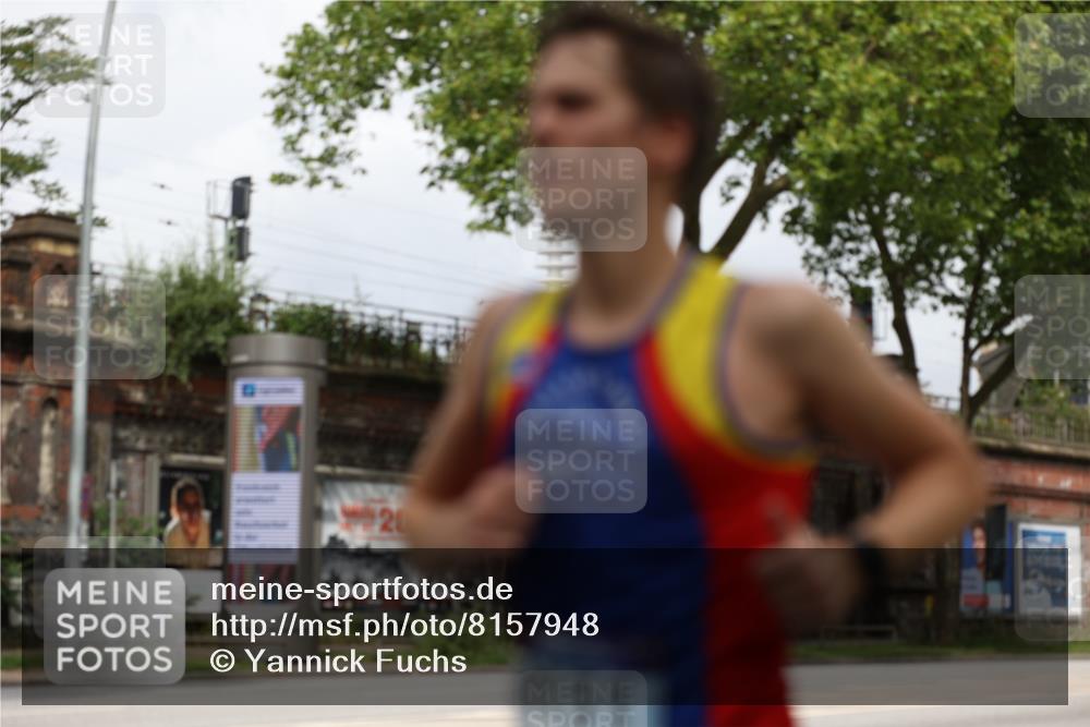 29.06.2025 - hella hamburg halbmarathon Yannick Fuchs http://msf.ph/oto/8157948 29.06.2025 10:18:46 20KM 6699, 7834, 9151, 9385, 9447, 16169, 17771, 19078 meine-sportfotos.de