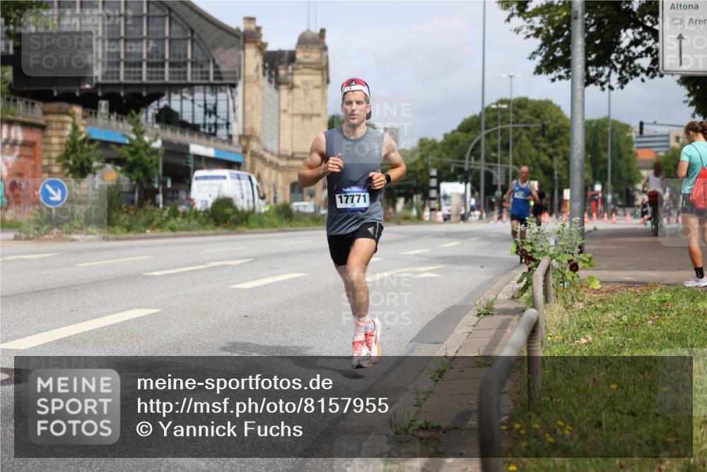 29.06.2025 - hella hamburg halbmarathon Yannick Fuchs http://msf.ph/oto/8157955 29.06.2025 10:18:48 20KM 6699, 7834, 9151, 9385, 9447, 16169, 17771, 19078 meine-sportfotos.de