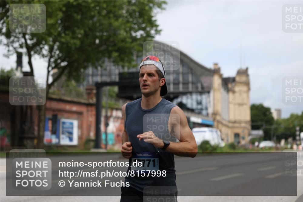 29.06.2025 - hella hamburg halbmarathon Yannick Fuchs http://msf.ph/oto/8157998 29.06.2025 10:18:49 20KM 6699, 7834, 9151, 9385, 9447, 16169, 17771, 19078 meine-sportfotos.de