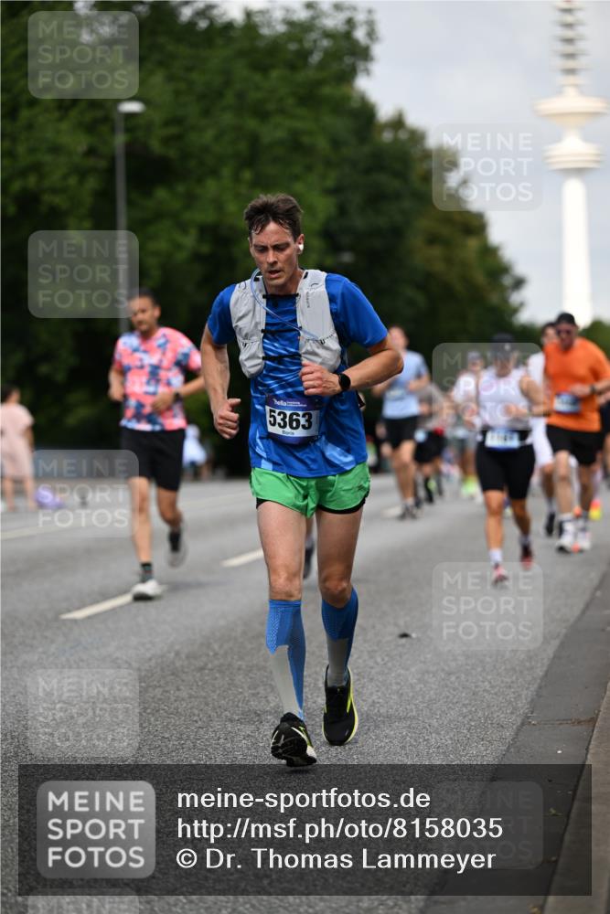 29.06.2025 - hella hamburg halbmarathon Dr. Thomas Lammeyer http://msf.ph/oto/8158035 29.06.2025 10:08:20 Kennedybrücke 1032, 1161, 1355, 1367, 1377, 1450, 1674, 2277, 2979, 3413, 3488, 4488, 4951, 5058, 5354, 5363, 5365, 5976, 6142, 6706, 6709, 7485, 8177, 8421, 8422, 8423, 9526, 10756 meine-sportfotos.de