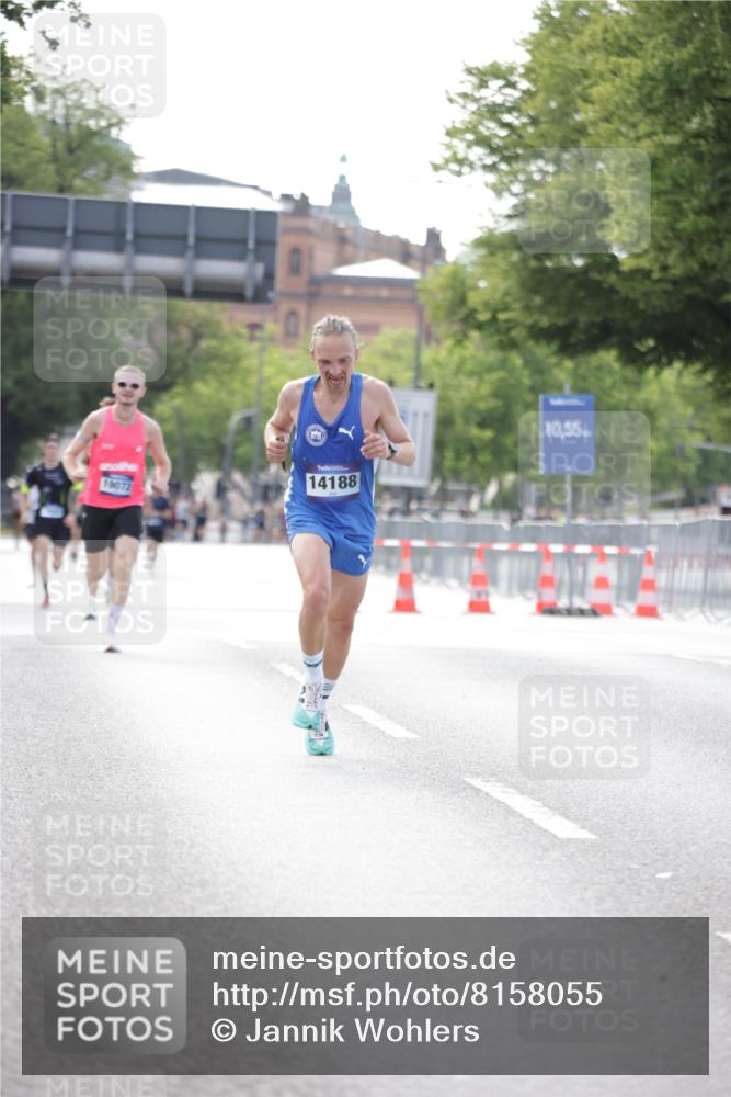 29.06.2025 - hella hamburg halbmarathon Jannik Wohlers http://msf.ph/oto/8158055 29.06.2025 09:38:47 Lombardsbrücke 14188, 16529 meine-sportfotos.de