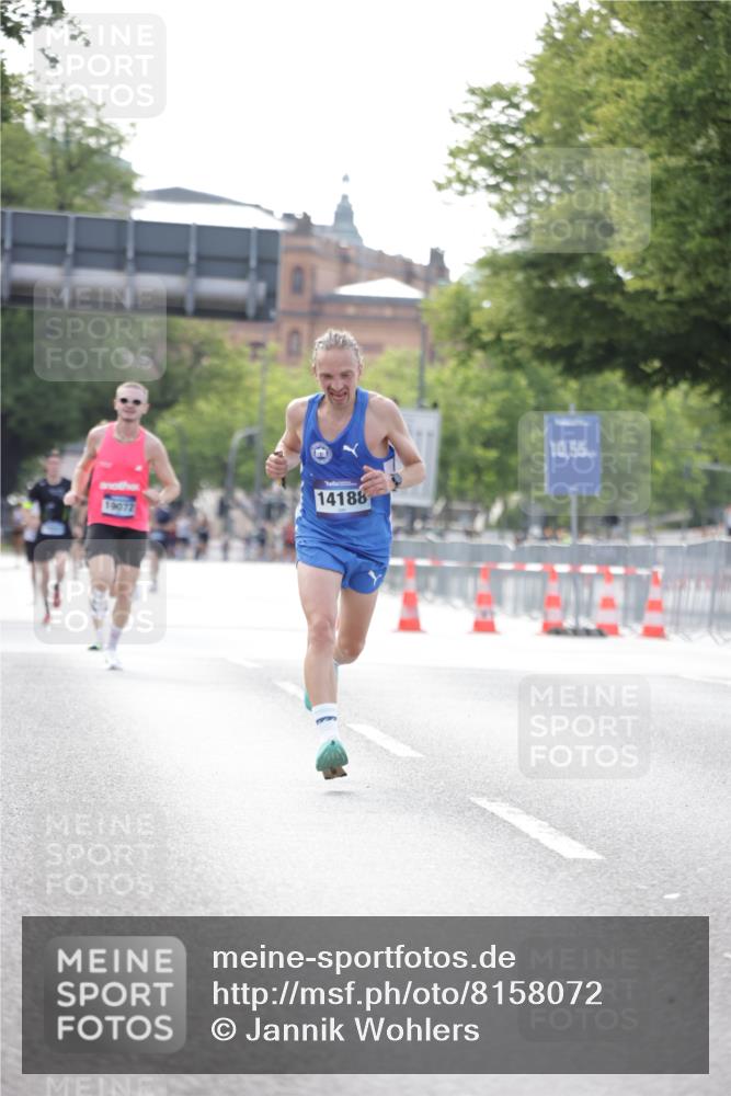 29.06.2025 - hella hamburg halbmarathon Jannik Wohlers http://msf.ph/oto/8158072 29.06.2025 09:38:47 Lombardsbrücke 14188, 16529 meine-sportfotos.de
