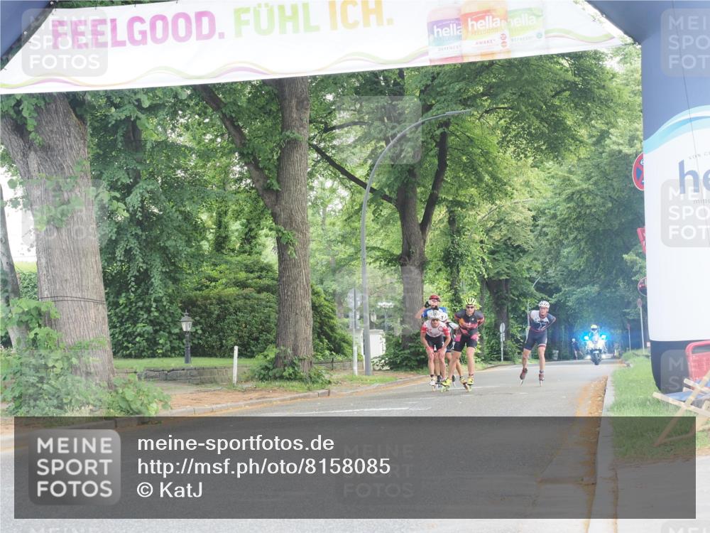 29.06.2025 - hella hamburg halbmarathon KatJ http://msf.ph/oto/8158085 29.06.2025 09:04:21 Zwischen KM18-KM19  meine-sportfotos.de