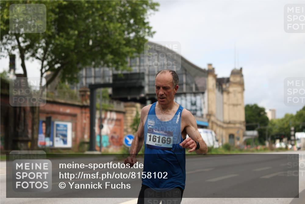 29.06.2025 - hella hamburg halbmarathon Yannick Fuchs http://msf.ph/oto/8158102 29.06.2025 10:18:53 20KM 5301, 6699, 7834, 9385, 9447, 16169, 17771, 19078 meine-sportfotos.de