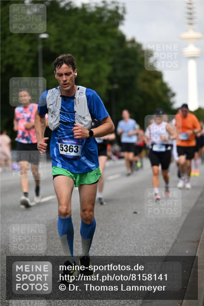 29.06.2025 - hella hamburg halbmarathon Dr. Thomas Lammeyer http://msf.ph/oto/8158141 29.06.2025 10:08:20 Kennedybrücke 1032, 1161, 1355, 1367, 1377, 1450, 1674, 2277, 2979, 3413, 3488, 4488, 4951, 5058, 5354, 5363, 5365, 5976, 6142, 6706, 6709, 7485, 8177, 8421, 8422, 8423, 9526, 10756 meine-sportfotos.de