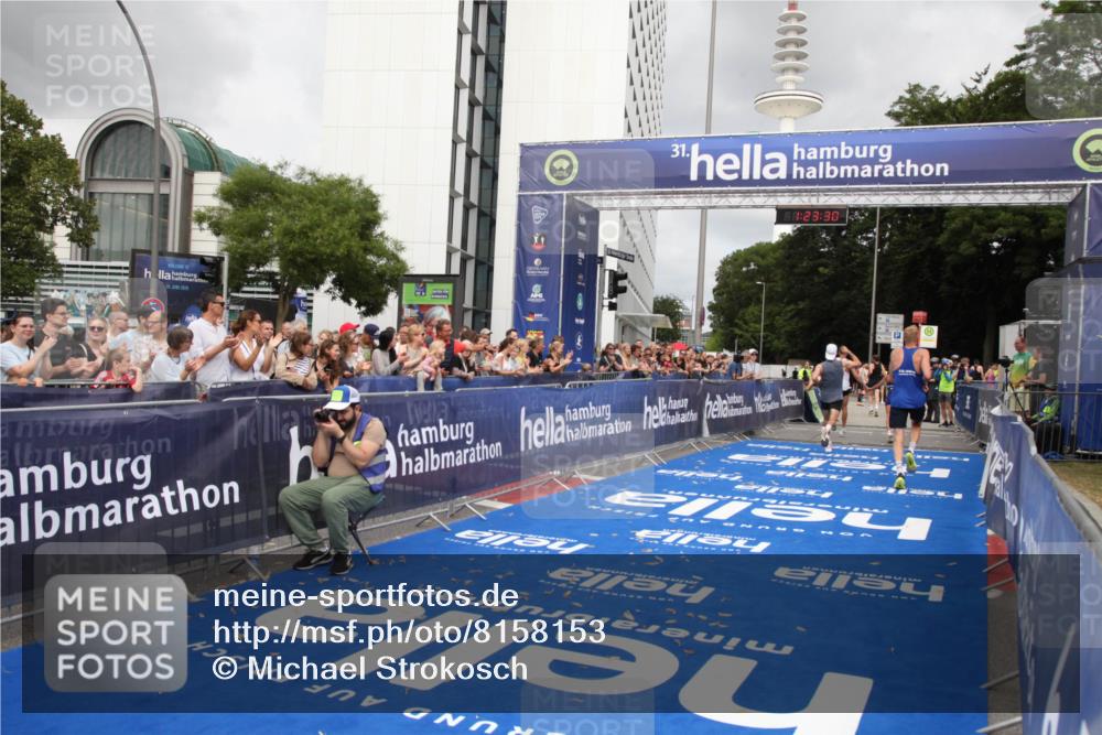 29.06.2025 - hella hamburg halbmarathon Michael Strokosch http://msf.ph/oto/8158153 29.06.2025 10:23:34 Ziel 35, 52, 9385, 16169, 17771 meine-sportfotos.de
