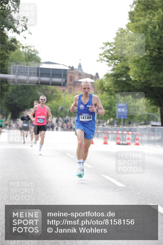 29.06.2025 - hella hamburg halbmarathon Jannik Wohlers http://msf.ph/oto/8158156 29.06.2025 09:38:48 Lombardsbrücke 14188, 16529 meine-sportfotos.de