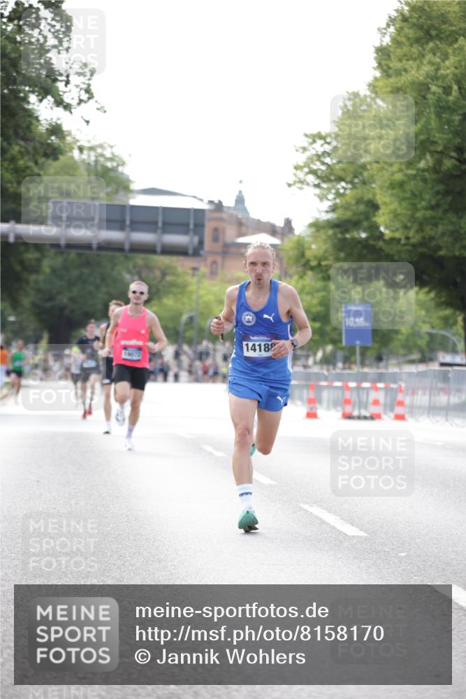 29.06.2025 - hella hamburg halbmarathon Jannik Wohlers http://msf.ph/oto/8158170 29.06.2025 09:38:48 Lombardsbrücke 14188, 16529 meine-sportfotos.de