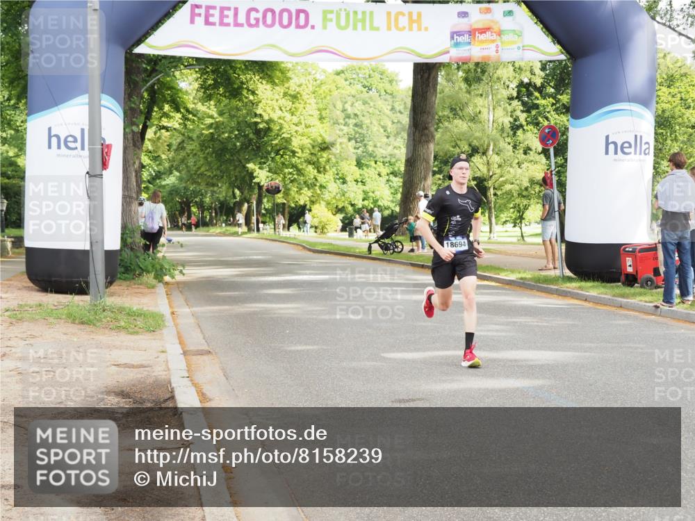 29.06.2025 - hella hamburg halbmarathon MichiJ http://msf.ph/oto/8158239 29.06.2025 10:08:36 Zwischen KM18-KM19 18694 meine-sportfotos.de