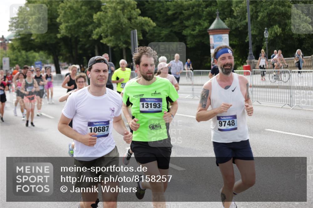 29.06.2025 - hella hamburg halbmarathon Jannik Wohlers http://msf.ph/oto/8158257 29.06.2025 10:18:06 Lombardsbrücke 1234, 1820, 2335, 2703, 3202, 3529, 4123, 4383, 4710, 4802, 5909, 6332, 6533, 7160, 7454, 8341, 9222, 9505, 9586, 9658, 9748, 9834, 10172, 10502, 10659, 10687, 11020, 12541, 12548, 12552, 12703, 12847, 13193, 13341, 13370, 13933, 14023, 14332, 14627, 14770, 14967, 15208, 15393, 15436, 15749, 16209, 16451, 16828, 16833, 17048, 17283, 17876, 18145, 18697, 18807, 18825 meine-sportfotos.de